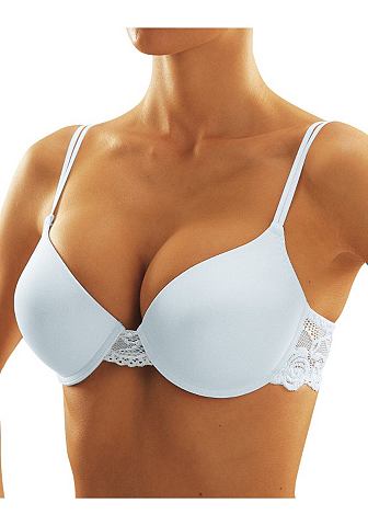 Nude busty women